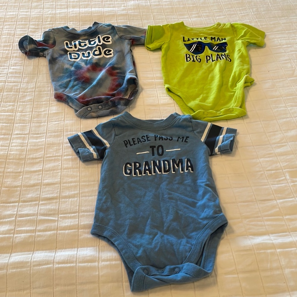 Bundle 3 Garanimals Rompers 0–3 M baby boy